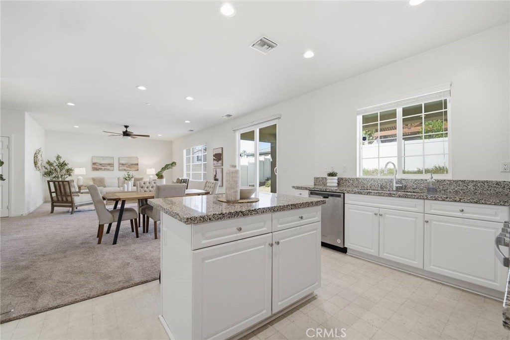 9657 Summertime Terrace Riverside, CA 92508 - Photo 4 of 23