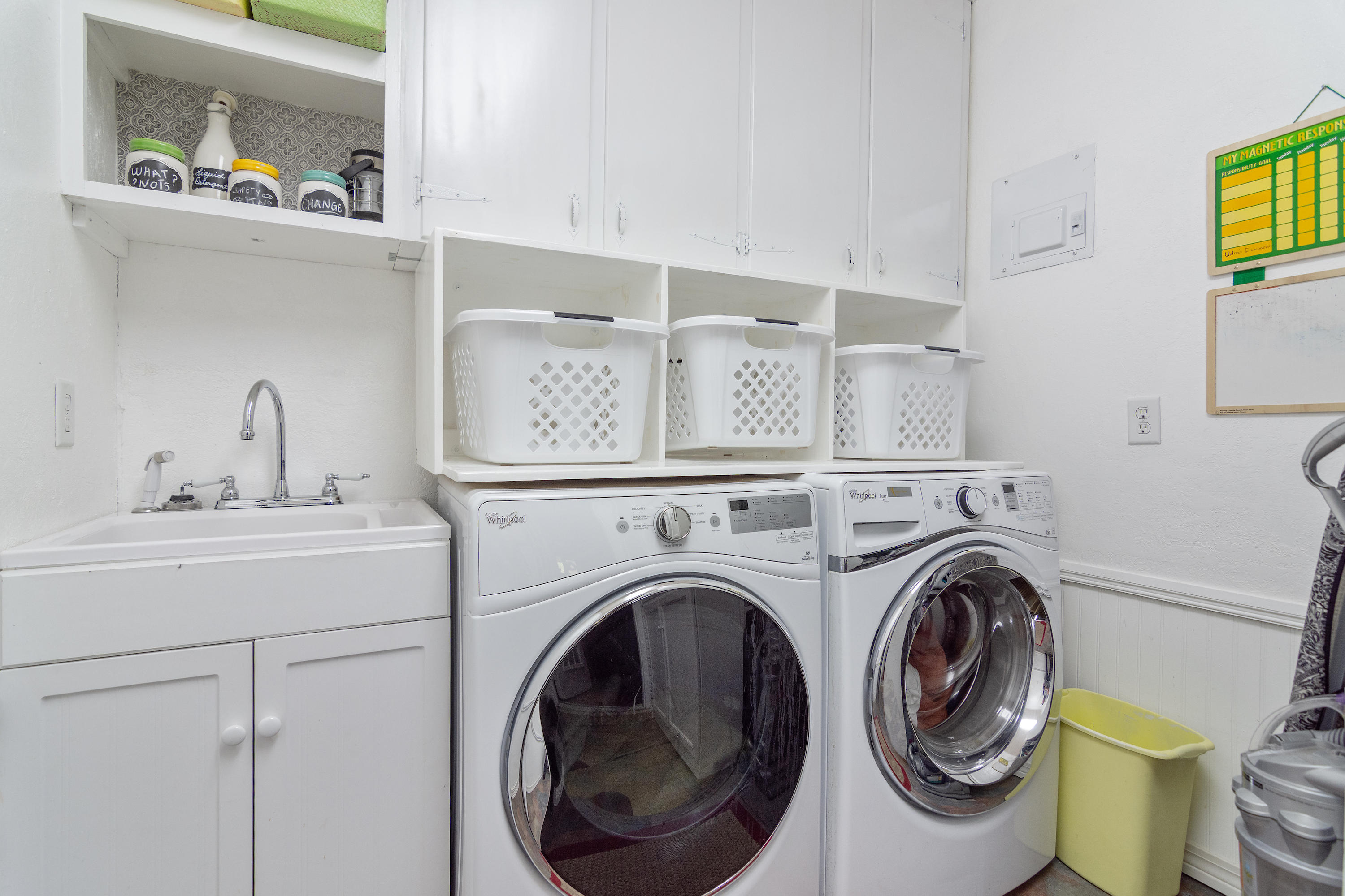 5551 Buckward Road Baker, FL 32531 - Photo 39 of 47 a utility room with dryer and washer