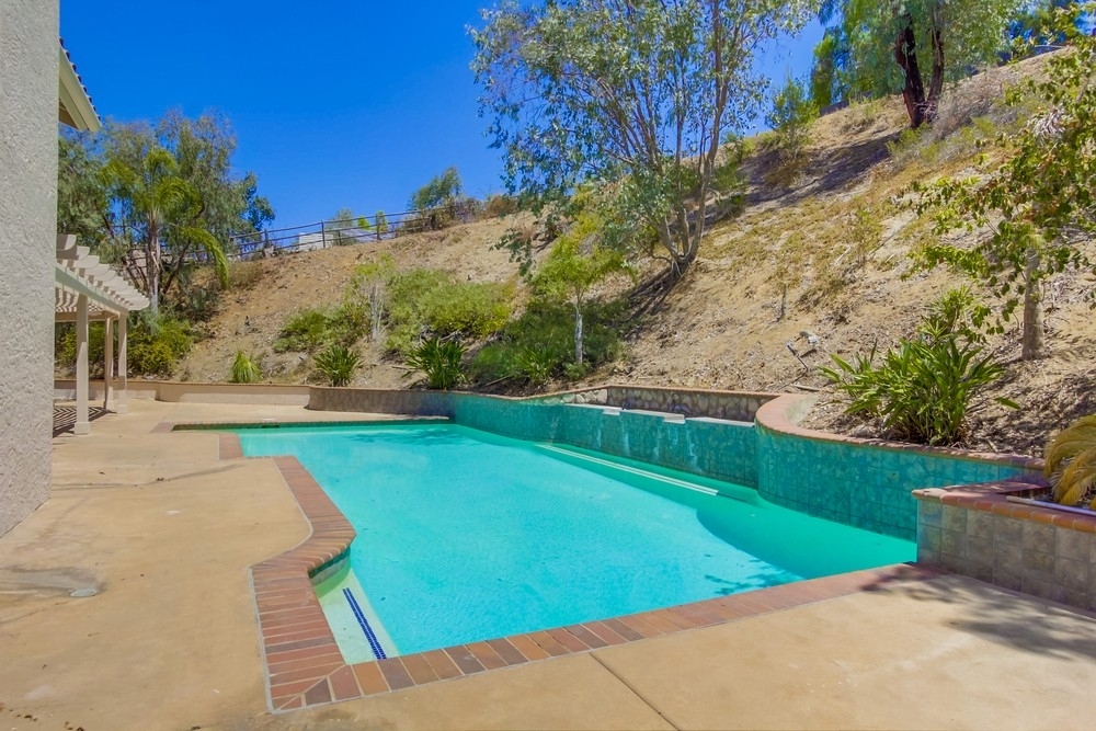 1390 Horsemill Road El Cajon, CA 92021 - Photo 15 of 25