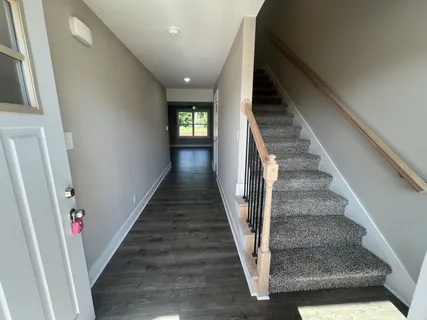 $324,400 | 331 Cardinal Crk Drive, Clarksville, TN 37040
