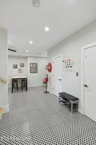 $980,000 | 9432 Clingmans Dome Drive, Knoxville, TN 37922