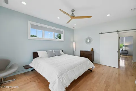 $980,000 | 9432 Clingmans Dome Drive, Knoxville, TN 37922