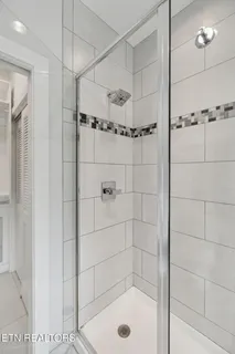 $980,000 | 9432 Clingmans Dome Drive, Knoxville, TN 37922