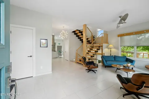 $980,000 | 9432 Clingmans Dome Drive, Knoxville, TN 37922