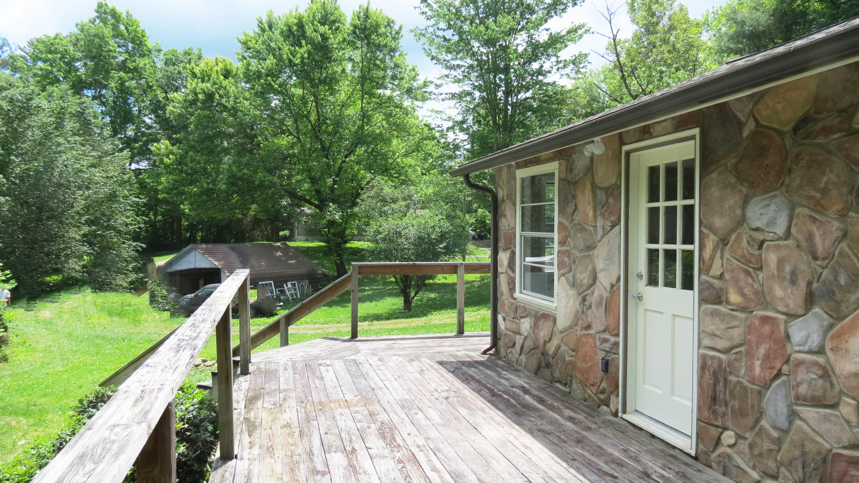 1225 Gamble Drive Heiskell, TN 37754 - Photo 18 of 21 Gamble 20 jpg