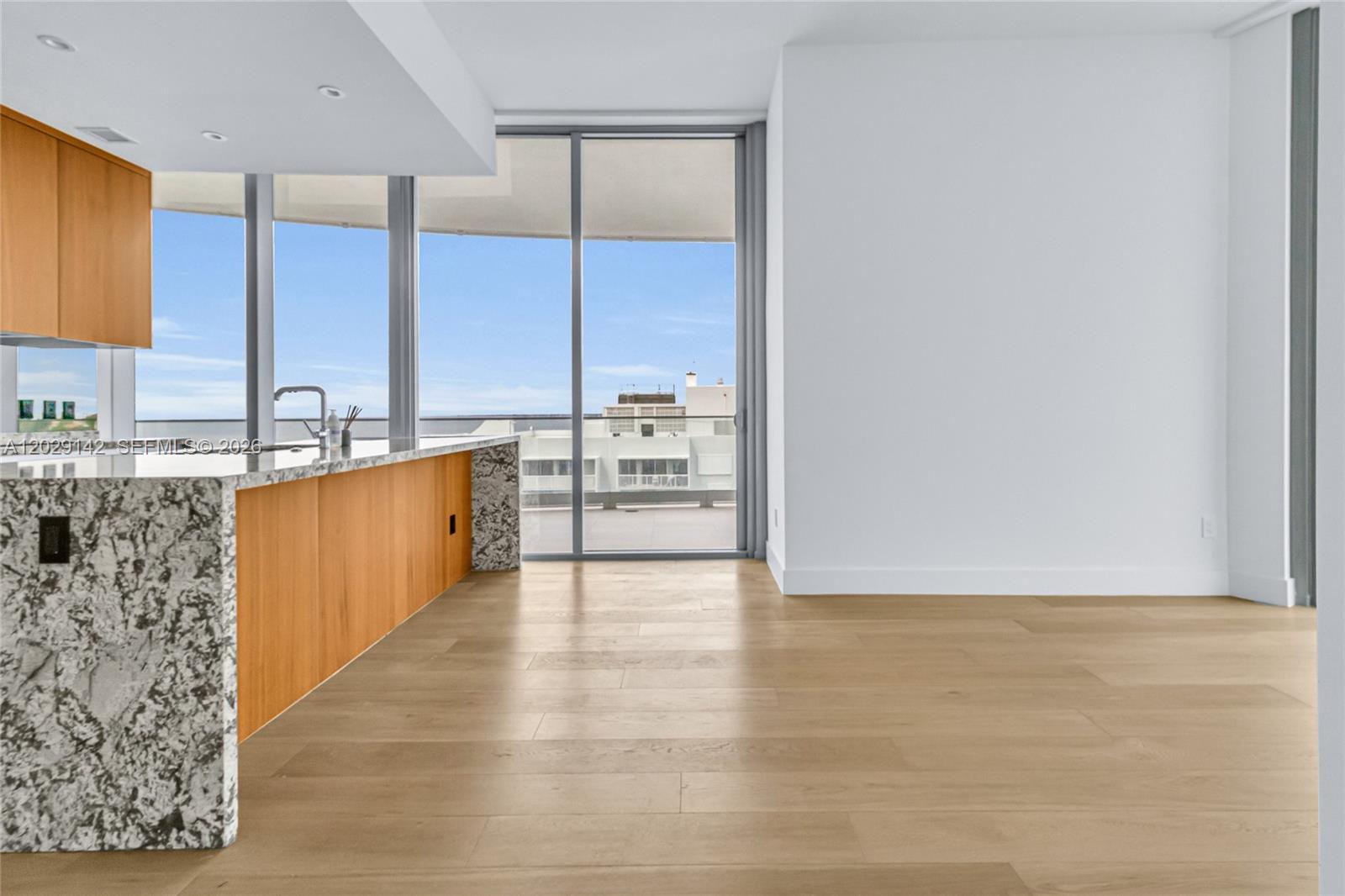 175 Southeast 25th Road, Unit 1103 Miami, FL 33129 - Photo 9 of 31