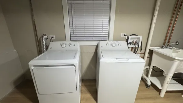 $204,900 | 15037 Irving Avenue, Dolton, IL 60419