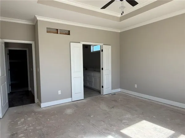 $585,000 | 31401 West 85th Street, De Soto, KS 66018
