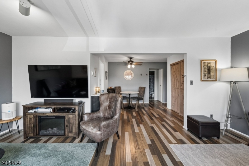 747 Riverside Avenue, Unit C8 Lyndhurst, NJ 07071 - Photo 6 of 24