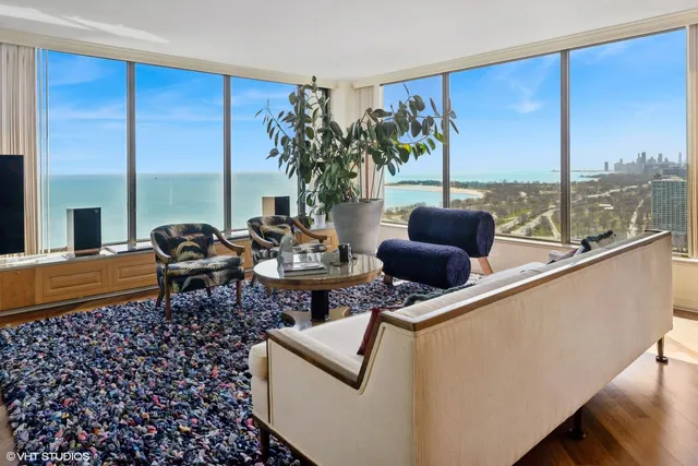 $600,000 | 5455 North Sheridan Road, Unit 36013602, Chicago, IL 60640