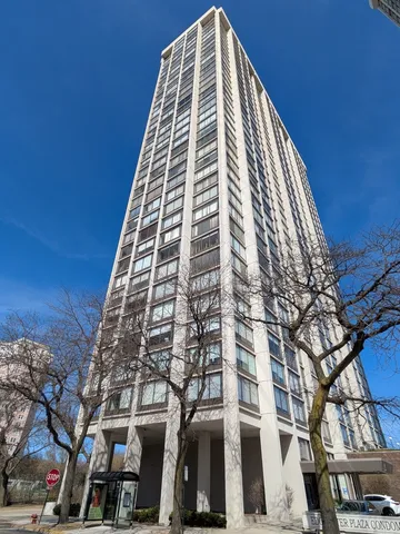 $600,000 | 5455 North Sheridan Road, Unit 36013602, Chicago, IL 60640