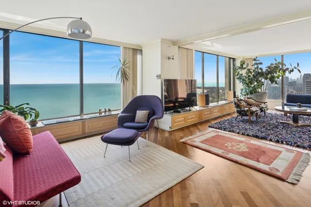 $600,000 | 5455 North Sheridan Road, Unit 36013602, Chicago, IL 60640