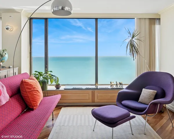 $600,000 | 5455 North Sheridan Road, Unit 36013602, Chicago, IL 60640