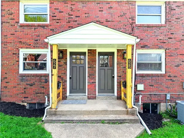 $1,250 | 627 2nd Street, Unit 621, Verona, PA 15147