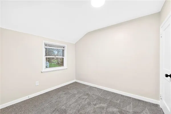 $1,250 | 627 2nd Street, Unit 621, Verona, PA 15147