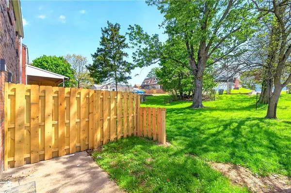 $1,250 | 627 2nd Street, Unit 621, Verona, PA 15147