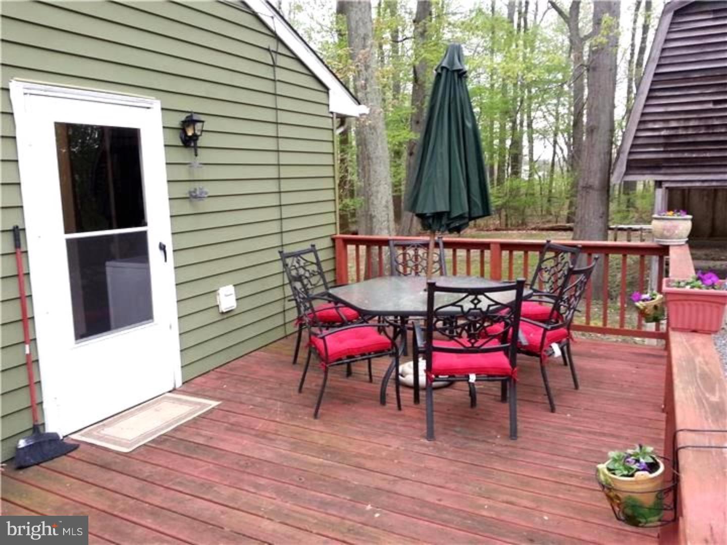 4919 Church Road Mount Laurel, NJ 08054 - Photo 15 of 22 Deck