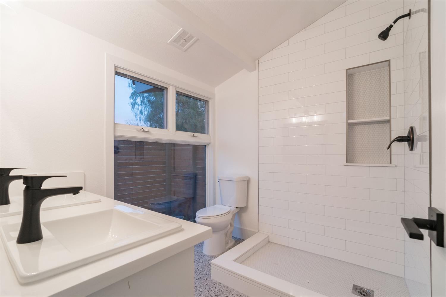49968 Ralston Ridge Friant, CA 93626 - Photo 18 of 35 Gallery Image 18
