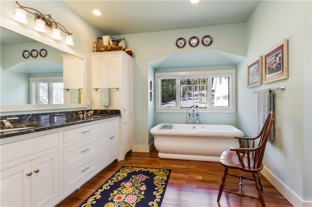 66 Decker Reef Road East Boothbay, ME 04544 - Photo 16 of 35 Photo