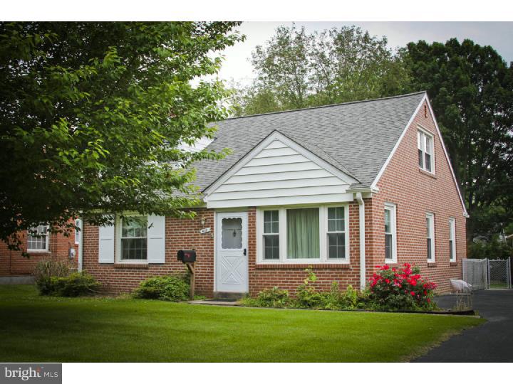 438 Wayne Avenue Springfield, PA 19064 - Photo 1 of 16