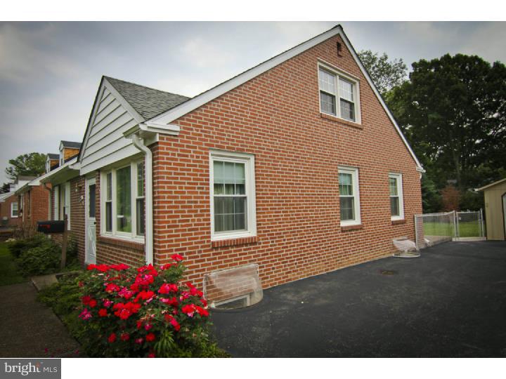 438 Wayne Avenue Springfield, PA 19064 - Photo 2 of 16