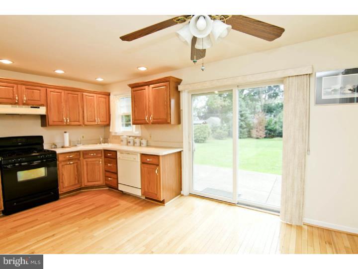 438 Wayne Avenue Springfield, PA 19064 - Photo 7 of 16