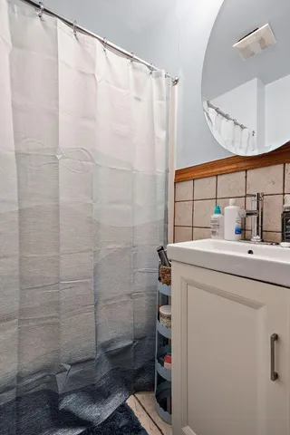 $289,900 | 706 North Colfax Street, Griffith, IN 46319