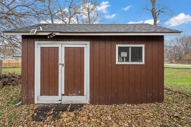 $289,900 | 706 North Colfax Street, Griffith, IN 46319