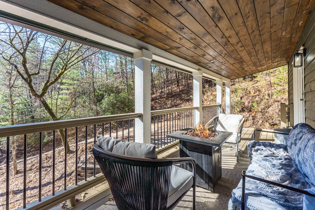 45 Mountain Stream Road Murphy, NC 28906 - Photo 5 of 43