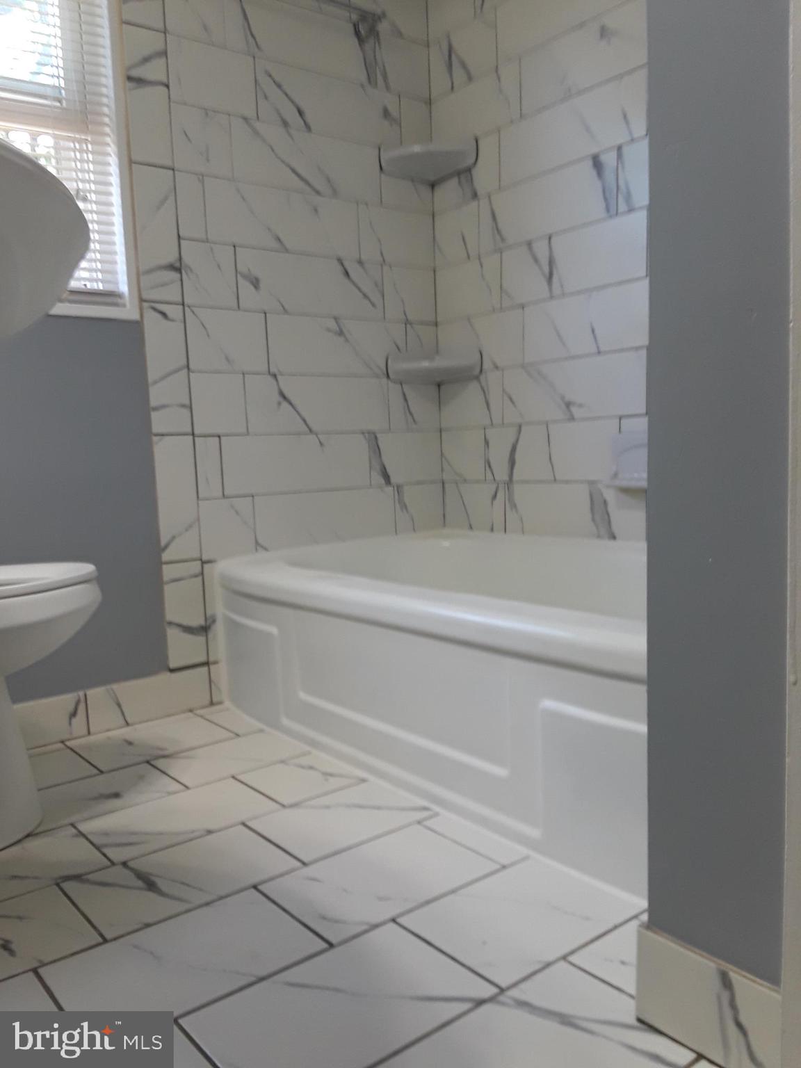503 Brisbane Road Baltimore, MD 21229 - Photo 11 of 35