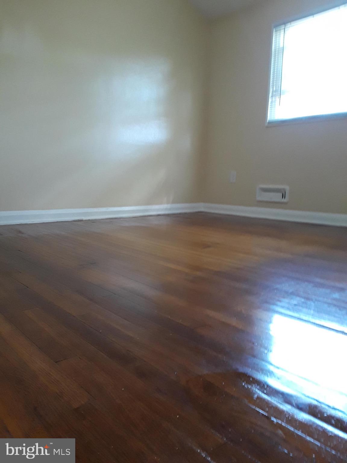 503 Brisbane Road Baltimore, MD 21229 - Photo 22 of 35
