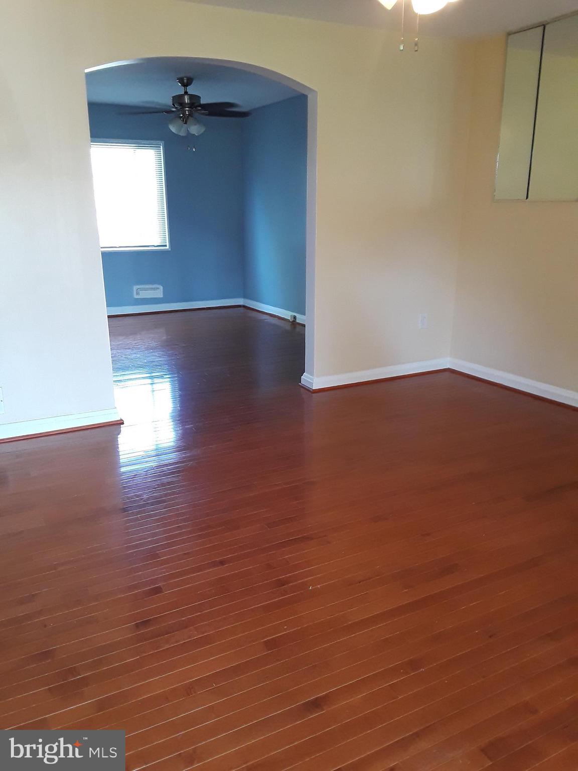 503 Brisbane Road Baltimore, MD 21229 - Photo 5 of 35