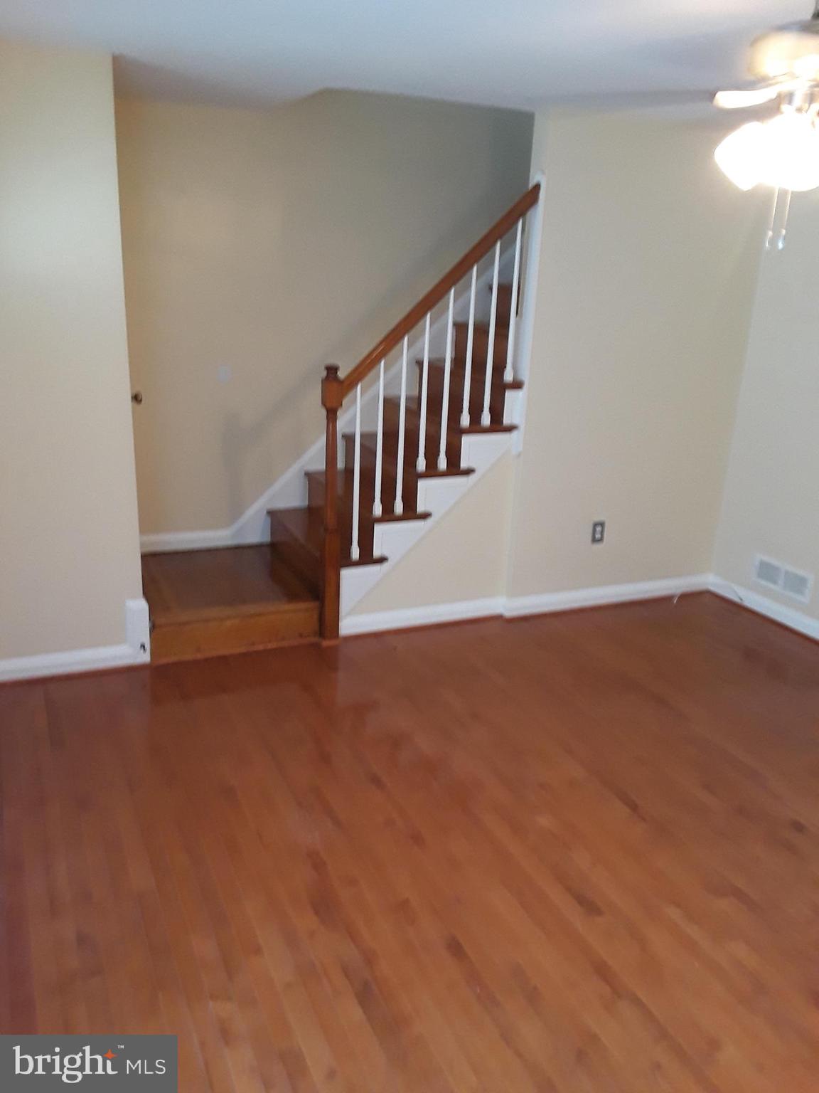 503 Brisbane Road Baltimore, MD 21229 - Photo 7 of 35