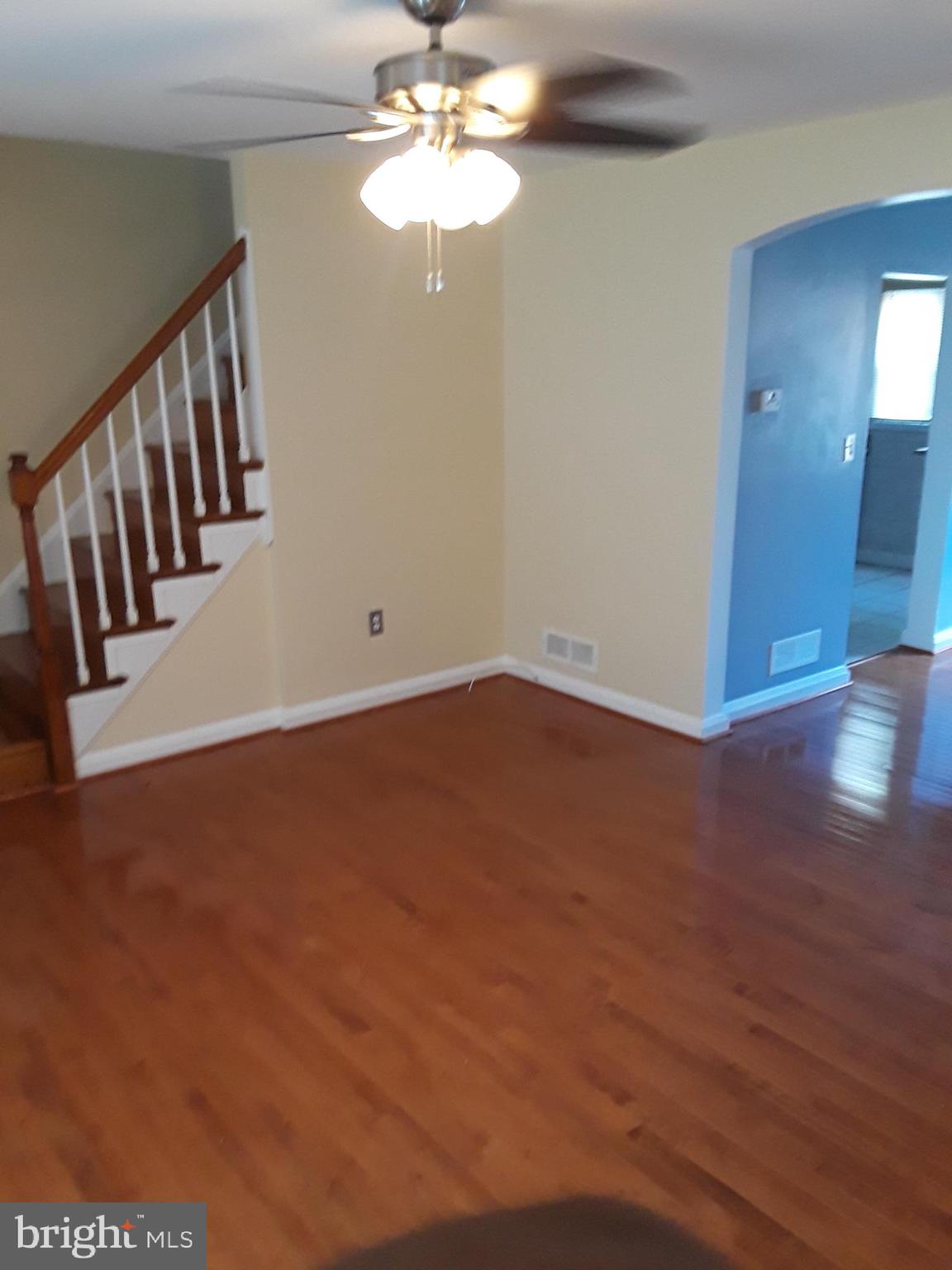503 Brisbane Road Baltimore, MD 21229 - Photo 8 of 35