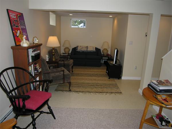 73 Stewart Road Needham, MA 02492 - Photo 20 of 21 Gallery Image 20