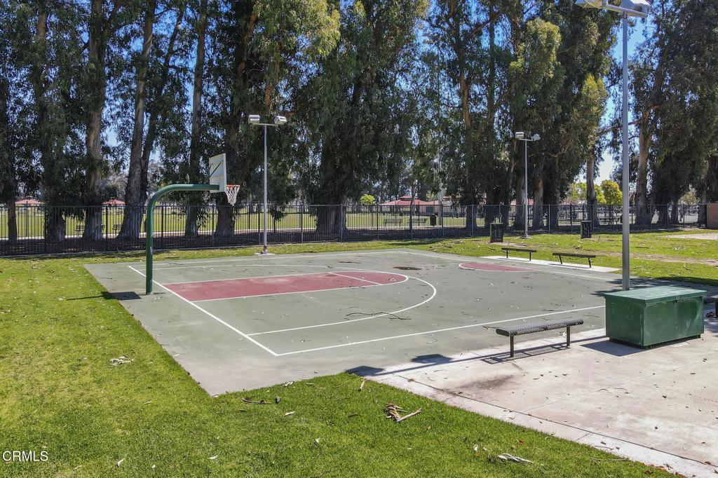 3151 Fournier Street Oxnard, CA 93033 - Photo 36 of 40 a view of a basketball court