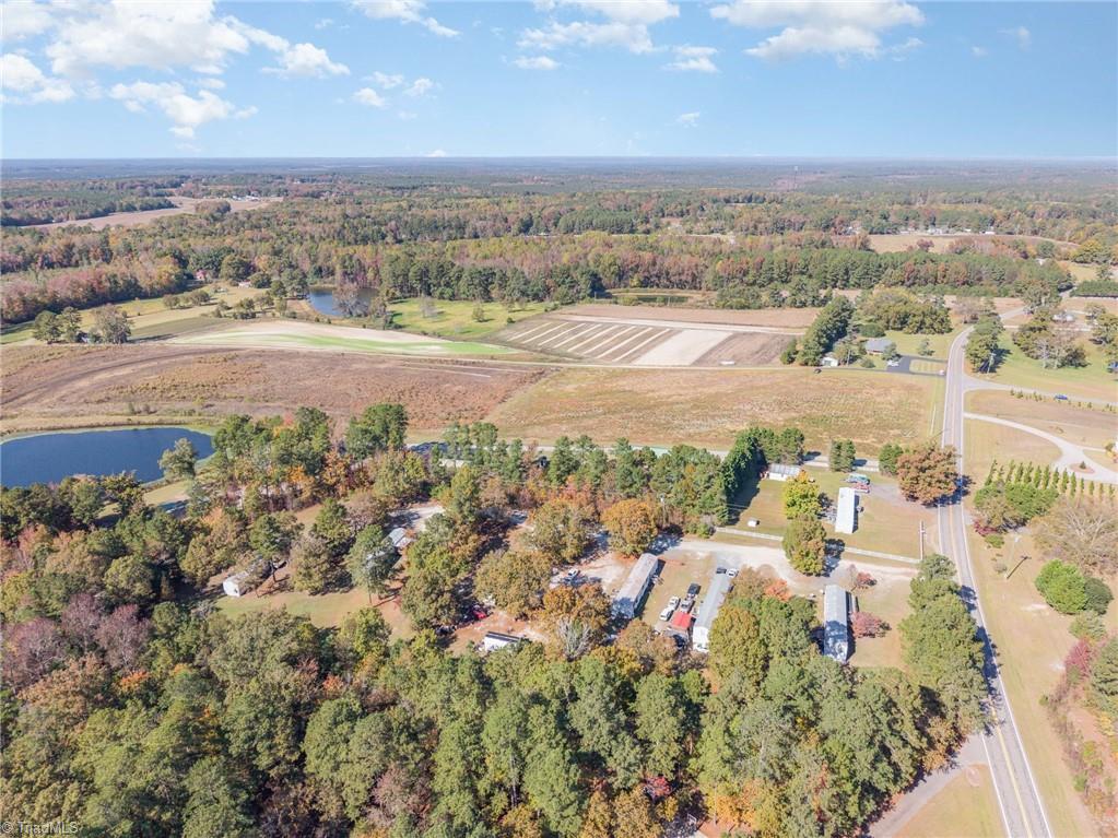 111 Bambi Lane Carthage, NC 28327 - Photo 8 of 11