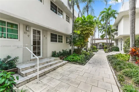 $350,000 | 1601 Lenox Avenue, Unit 160110, Miami Beach, FL 33139