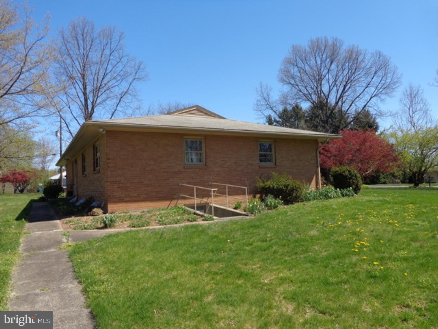 81 Peach Tree Lane Sinking Spring, PA 19608 - Photo 2 of 24 Exterior Side