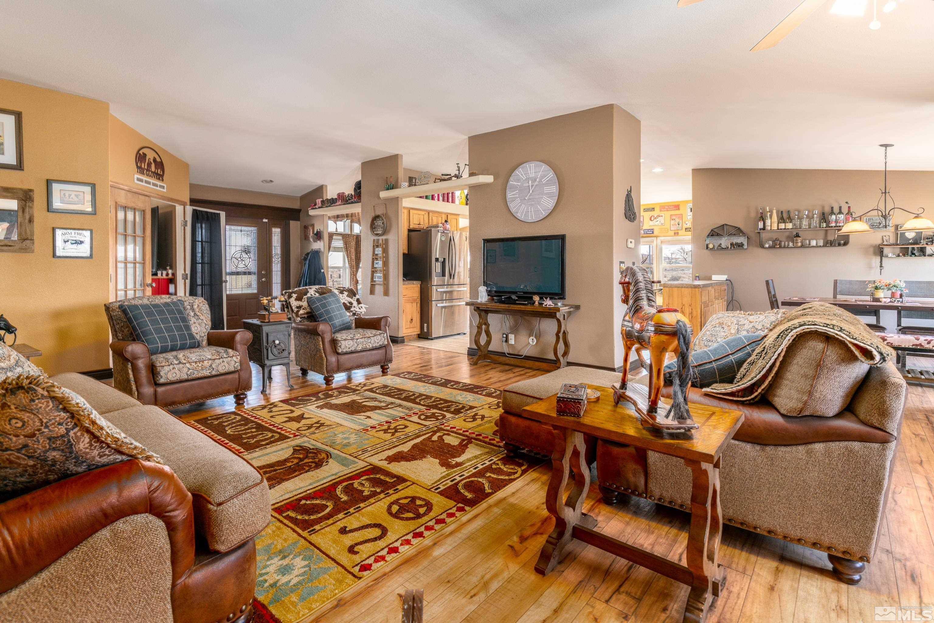 17427 Bango Road Fernley, NV 89408 - Photo 4 of 37 Photo 4
