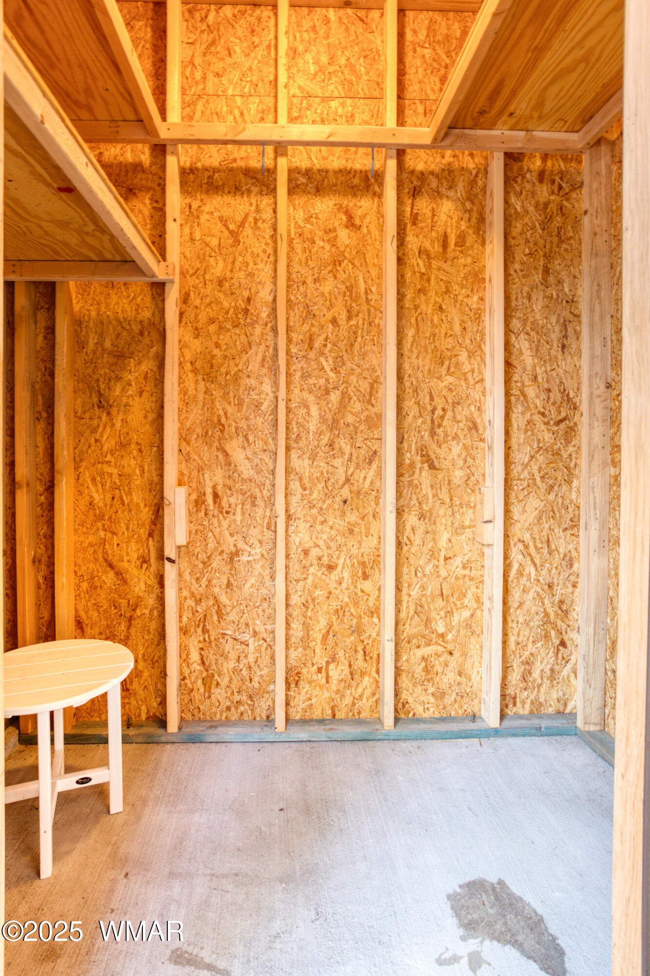 2566 Village Loop, Unit 19 Pinetop, AZ 85935 - Photo 28 of 30 a view of a room with a small window