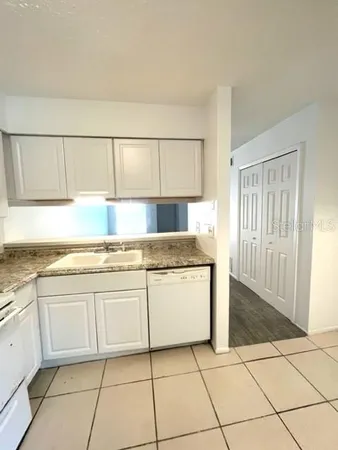 $1,275 | 2775 Willow Run, Orlando, FL 32808