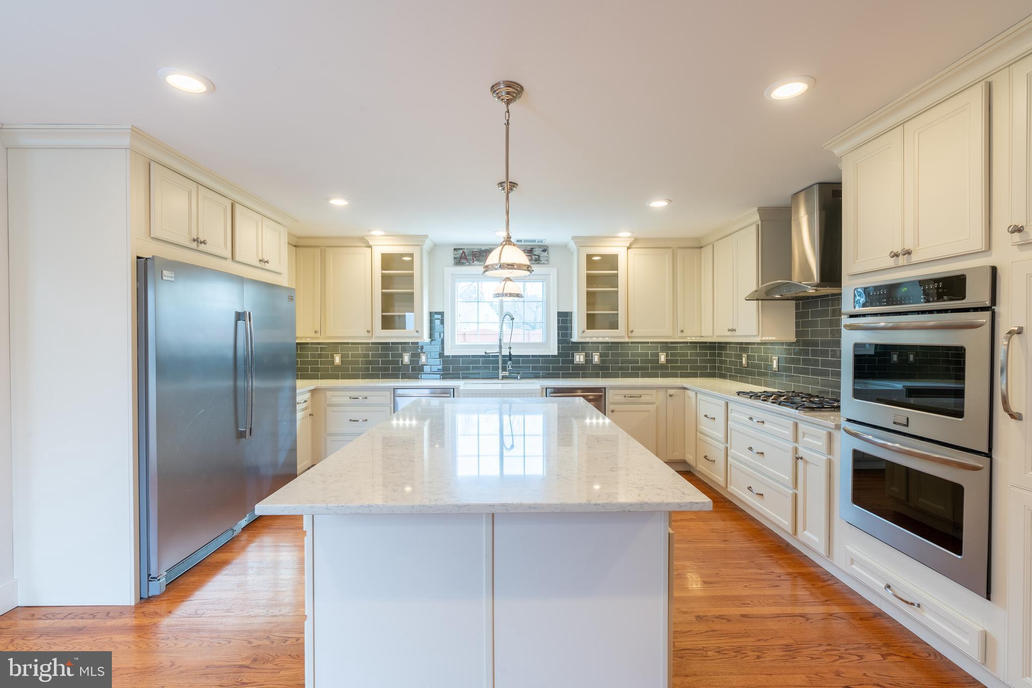 2547 North Farm Road Ellicott City, MD 21042 - Photo 3 of 72