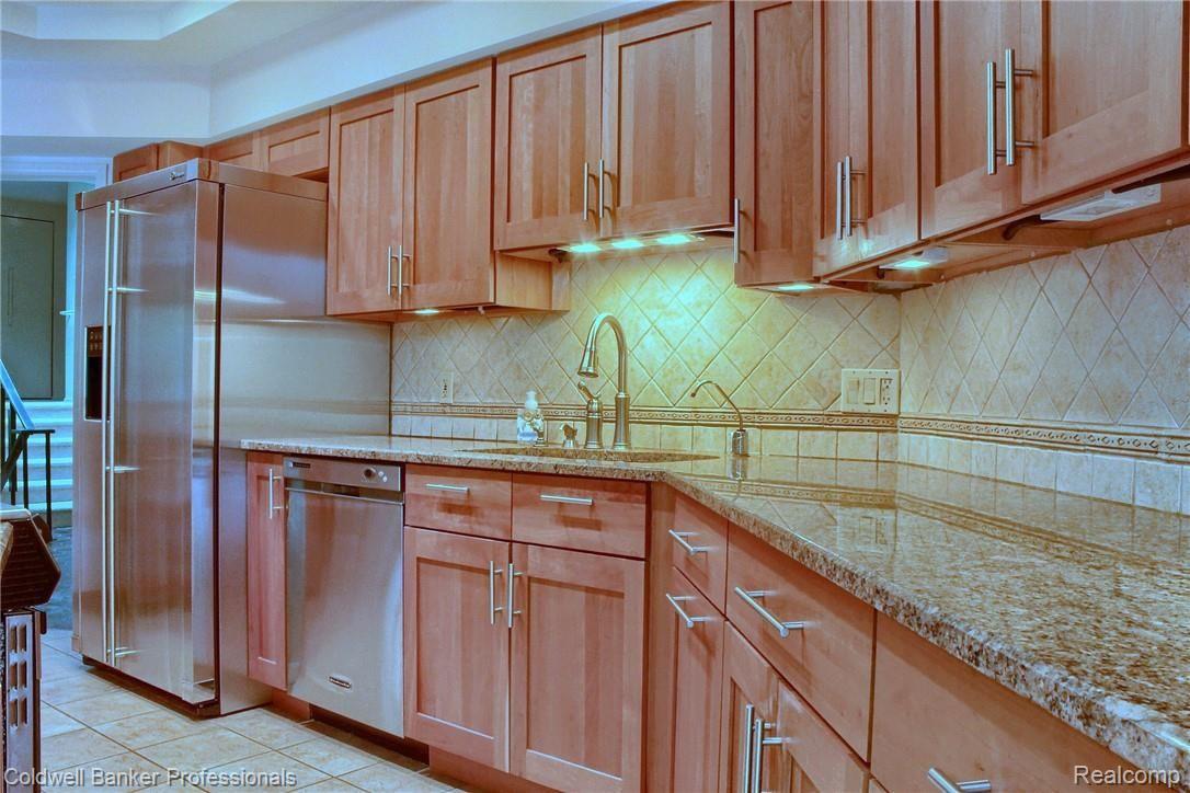 18878 Hannan Road New Boston, MI 48164 - Photo 9 of 42 009-Kitchen_2nd_View.jpg