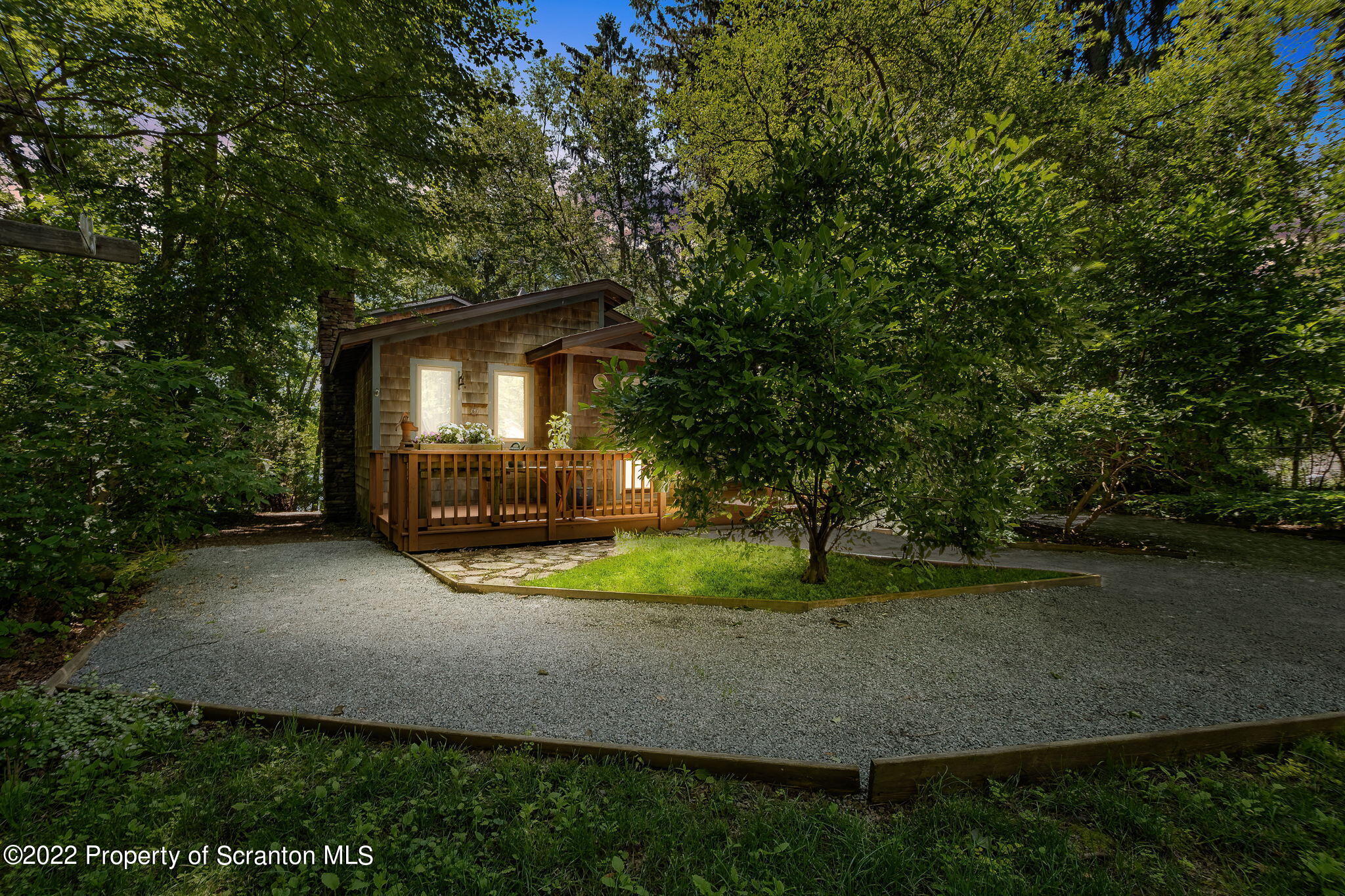 188 Marshbrook Road Dalton, PA 18414 - Photo 3 of 58 Gallery Image 3