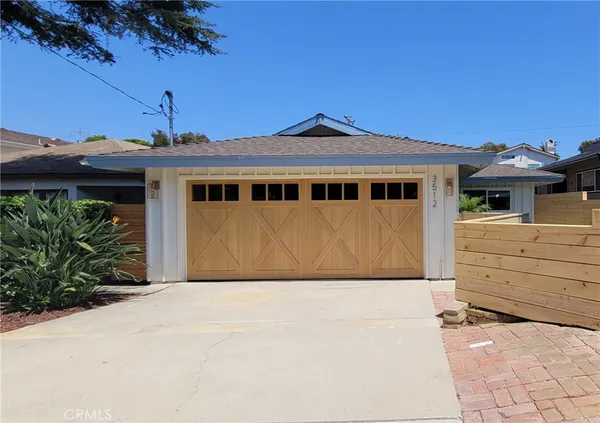 $2,999,000 | 3512 Maple Avenue, Manhattan Beach, CA 90266