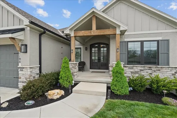$749,000 | 1108 Deer Run Drive, Greenwood, MO 64034