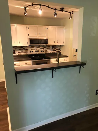 $1,850 | 87 Ashley Hall Plantation Road, Unit 1, Charleston, SC 29407