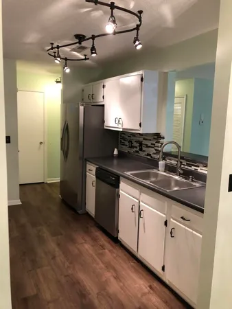 $1,850 | 87 Ashley Hall Plantation Road, Unit 1, Charleston, SC 29407