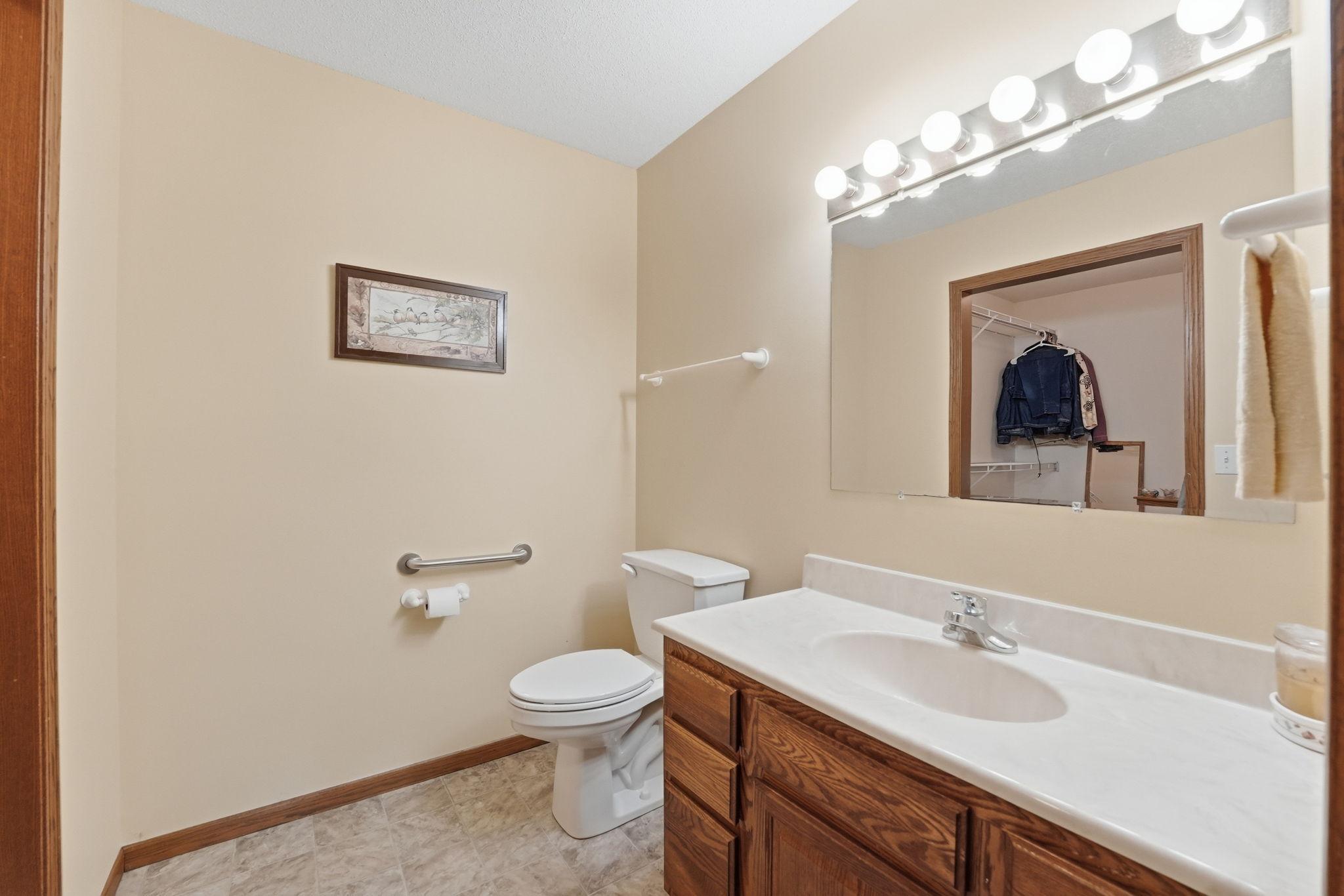 2706 9th Street Southwest Willmar, MN 56201 - Photo 28 of 36
